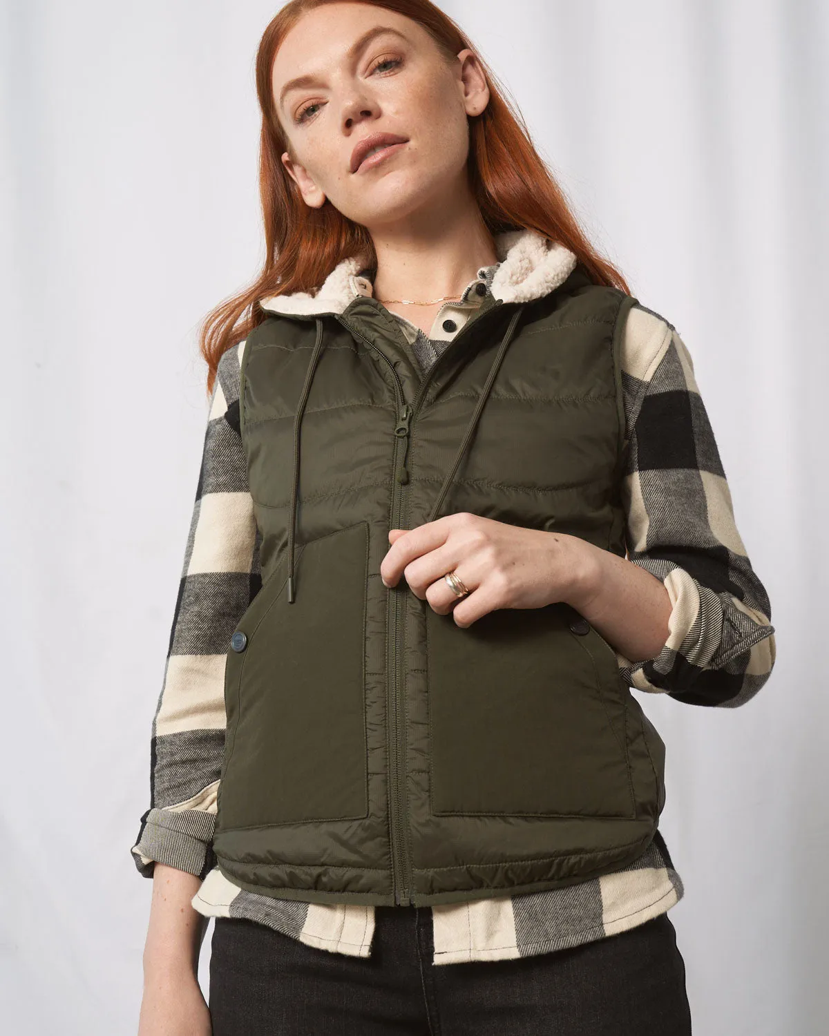 Bison Ultralight Hooded Vest