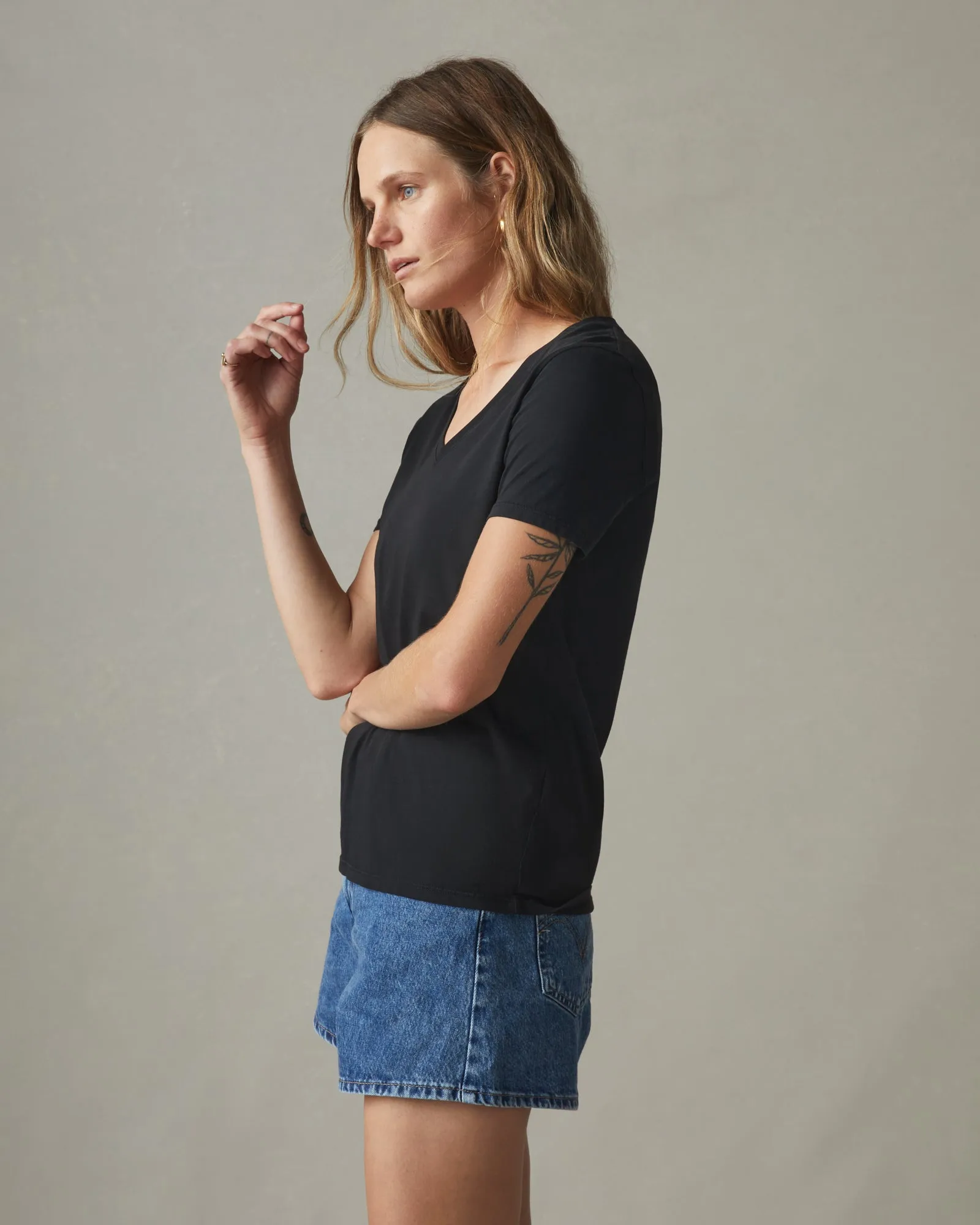 Classic Cotton V-Neck Tee - Black